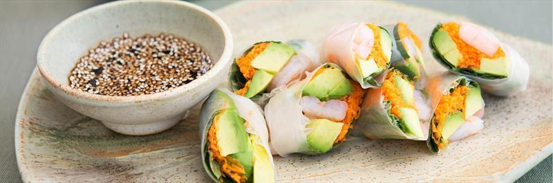 Bánh tráng cuốn bơ